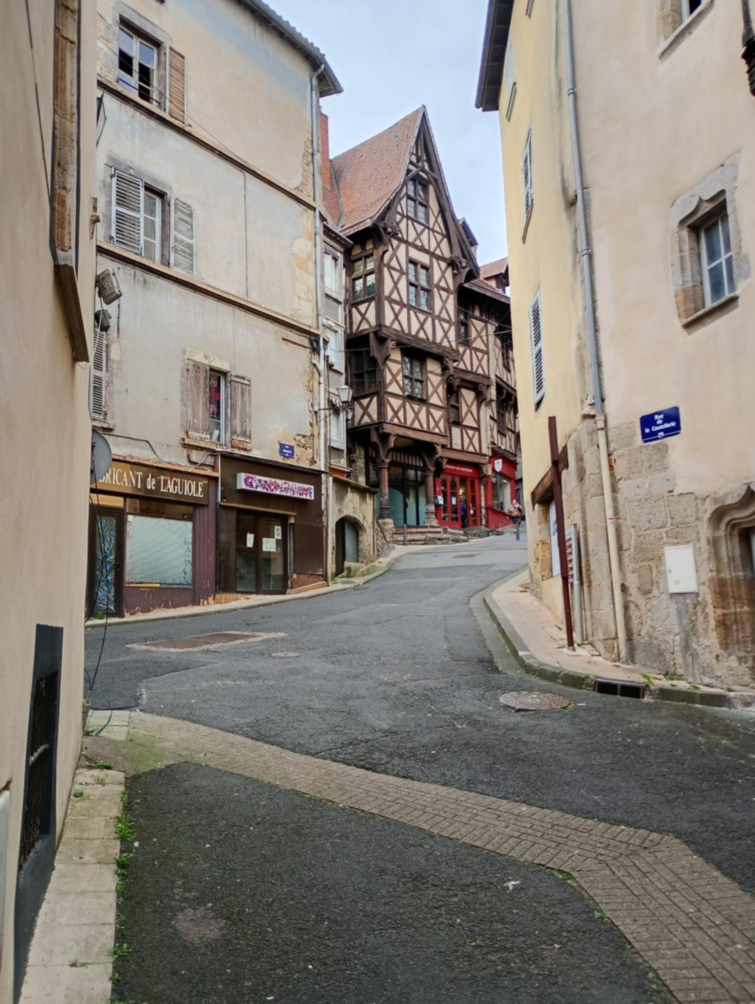 Apartmán Duplex Center Thiers - Clermont-Ferrand - Lyon - Free Parking - Self-Check-In Exteriér fotografie